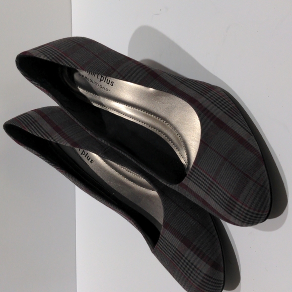 Comfort Plus by Predictions Gray Plaid Pumps size 12 Wide